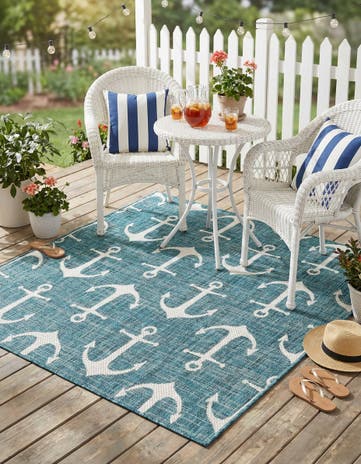 Teal Easy-Clean Coastal Indoor / Outdoor Square Rug