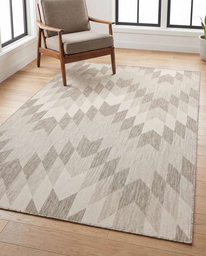 6' x 9' Easy-Clean Modern Indoor / Outdoor Rug