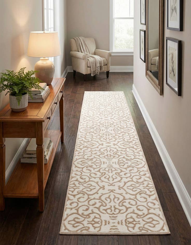 Detail image of 2' 7 x 12' Himalaya Runner Rug