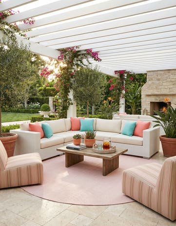 10' x 10' Easy-Clean Jill Zarin Palm Springs Indoor / Outdoor Round Rug