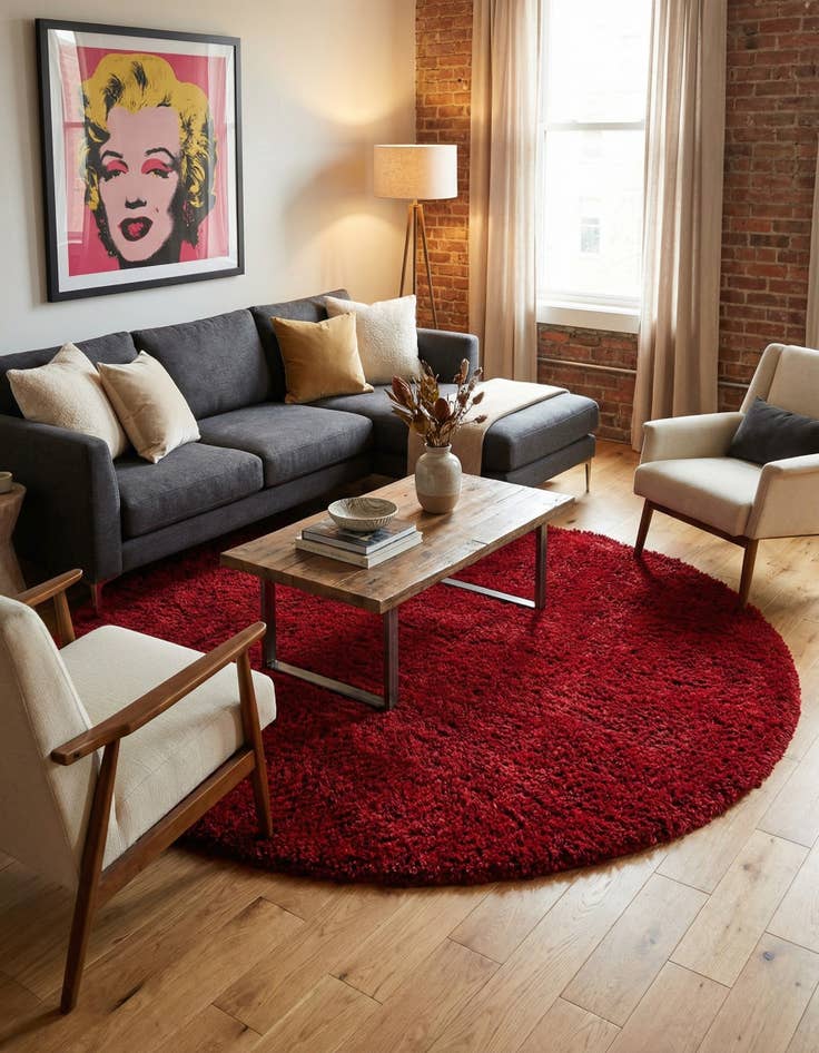 Detail image of 7' 10 x 7' 10 Marilyn Monroe™ Shag Round Rug