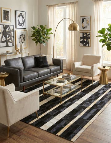 5' 4 x 7' 4 Cowhide Rug