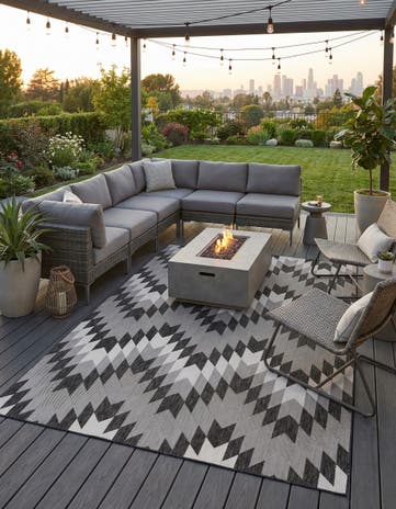 10' x 14' Easy-Clean Modern Indoor / Outdoor Rug