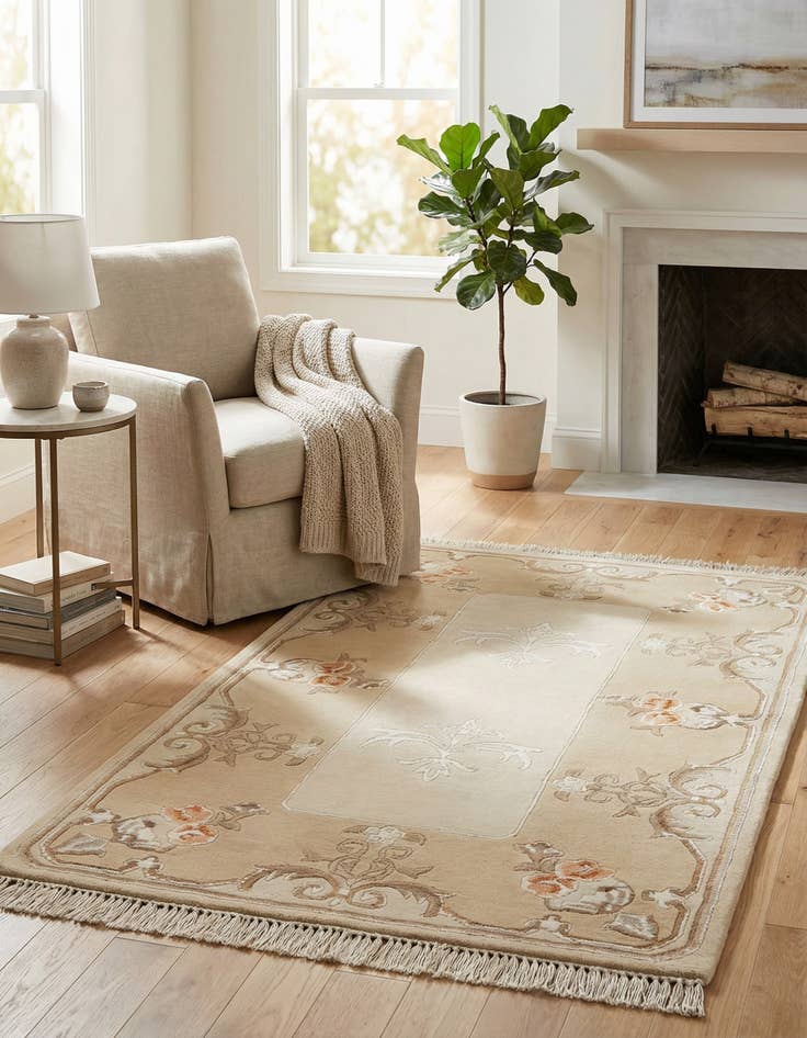 Detail image of 2' 8 x 4' 9  Hand Knotted Darya Wool Rug