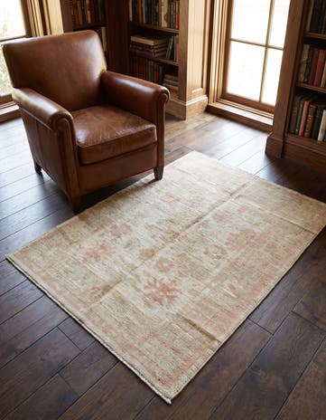 4' 2 x 6' 3 Hand Knotted Oushak Wool Rug