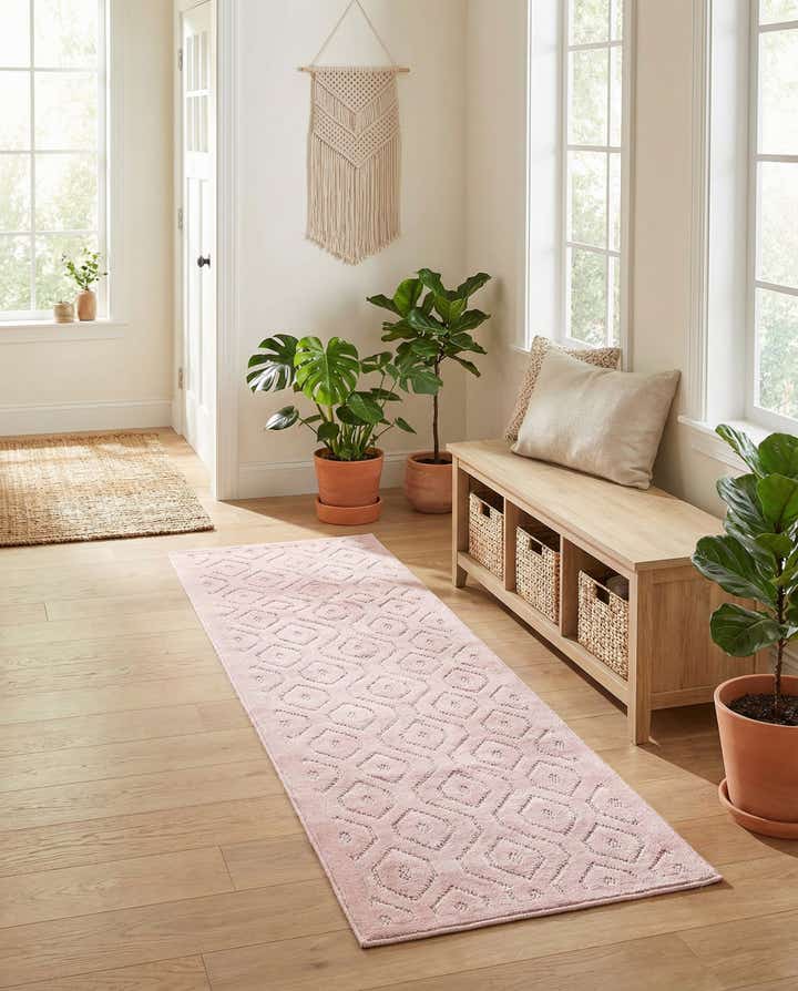 2' x 8' Easy-Clean Trellis Textured Indoor / Outdoor Runner Rug