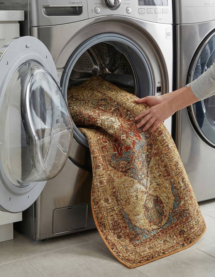 Detail image of 2' x 5'  Washable Traditional Indoor / Outdoor Runner Rug