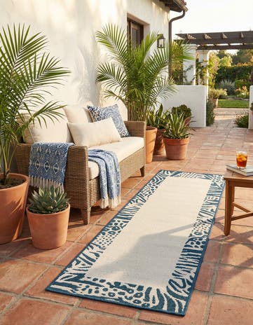 2' x 6' Easy-Clean Safari Indoor / Outdoor Runner Rug