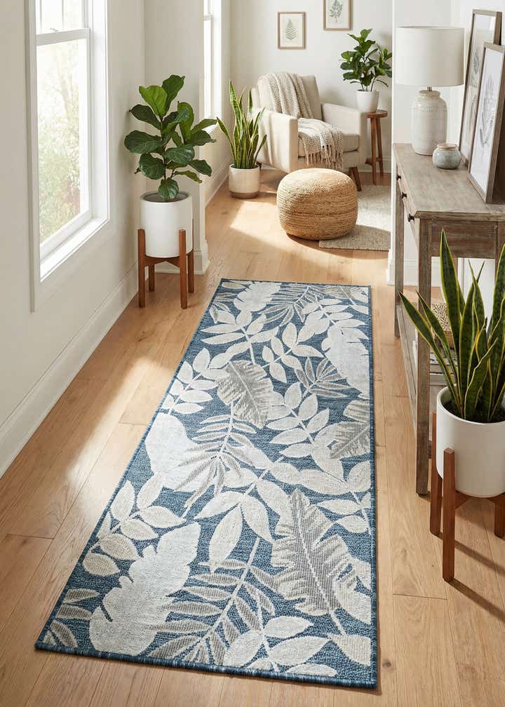 2' 2 x 5' 3 Easy-Clean Botanical Indoor / Outdoor Runner Rug