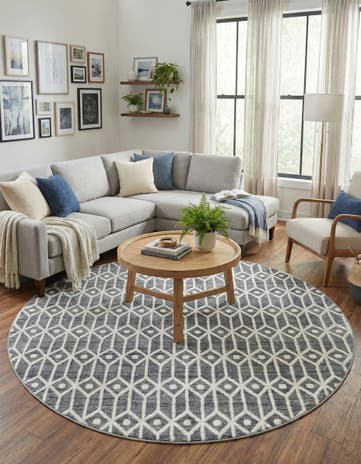 Gray Lattice Trellis Round Rug