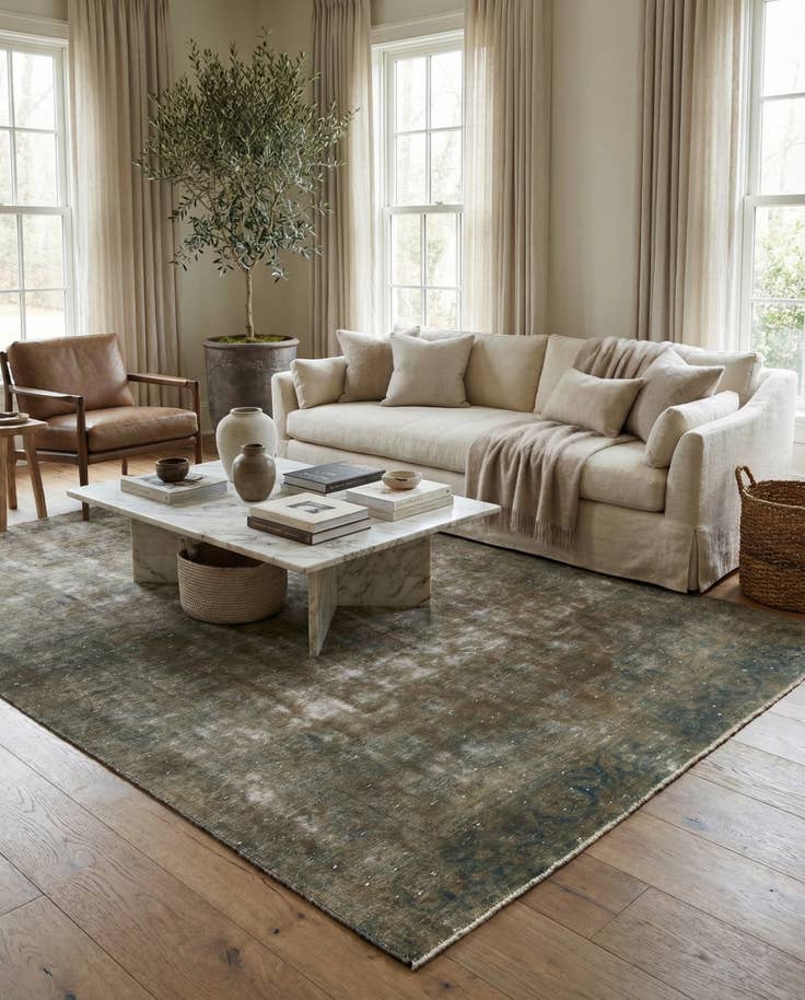 Detail image of 6' 9 x 8' 9 Hand Knotted Ultra Vintage Persian Wool Rug