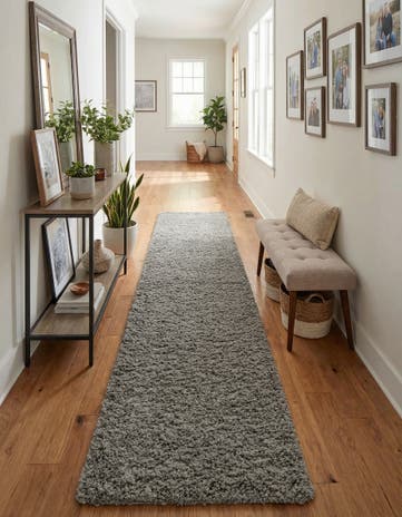 2' 7 x 16' 5 Solid Shag Runner Rug