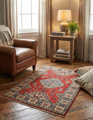 2' 8 x 4' 3 Hand Knotted Kazak Rug