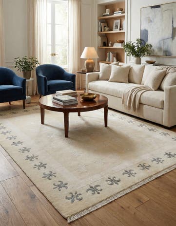 5' 8 x 8' Hand Knotted Darya Wool Rug