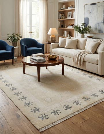 5' 8 x 8' Hand Knotted Darya Wool Rug