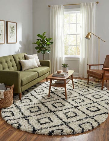 5' 3 x 8' Lattice Shag Oval Rug