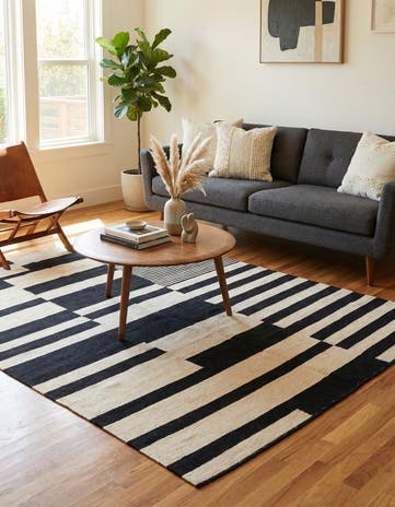 5' x 6' 8 Hand Woven Kilim Modern Wool Rug