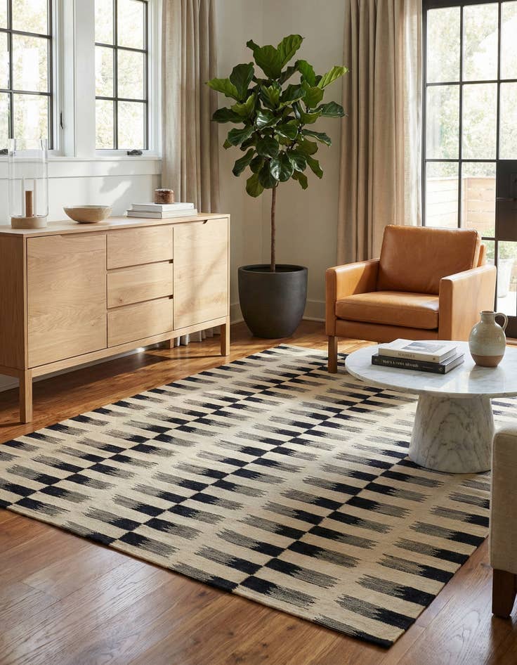 Detail image of 6' 2 x 7' 7  Hand Woven Kilim Modern Wool Square Rug