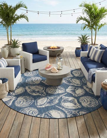 13' x 13' Easy-Clean Coastal Indoor / Outdoor Round Rug