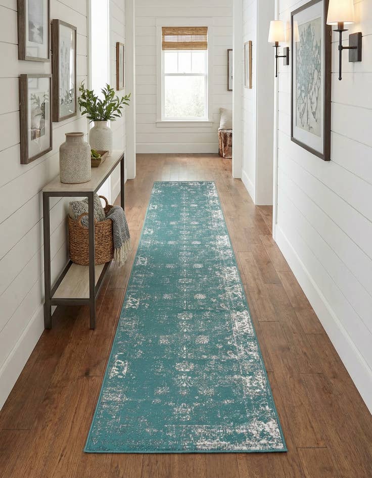 Detail image of 3' 3 x 19' 8 Monaco Runner Rug