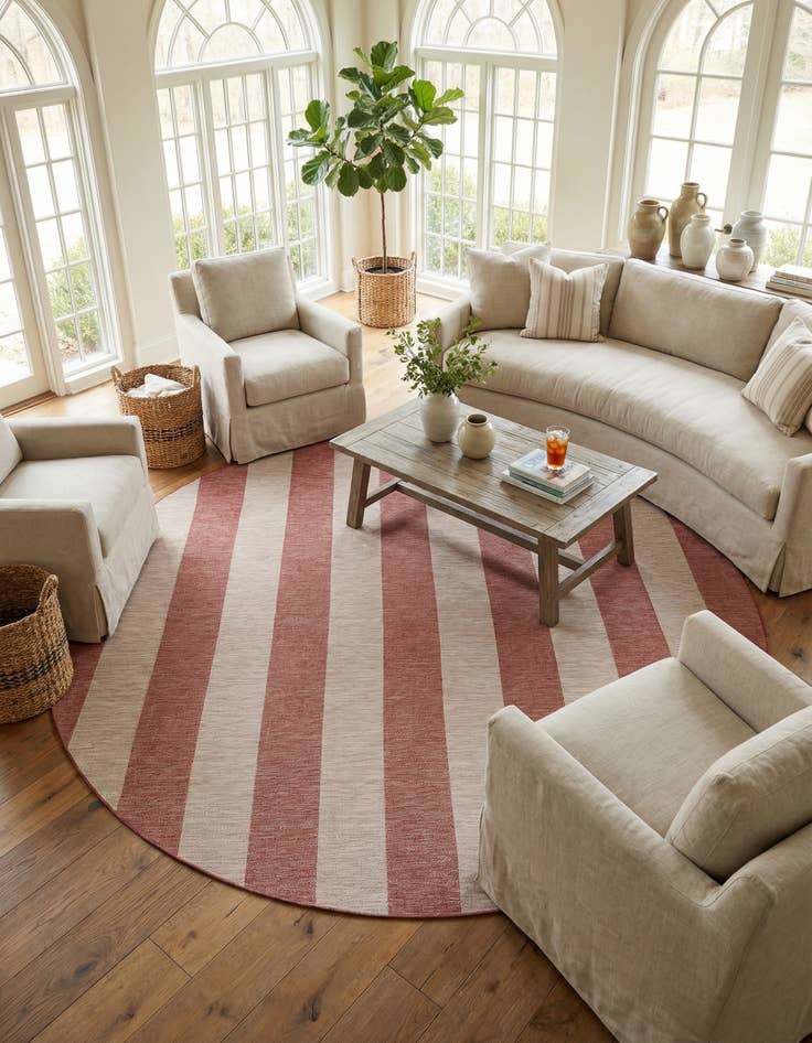 Detail image of 12' x 12' Easy-Clean Ribbon Indoor / Outdoor Round Rug