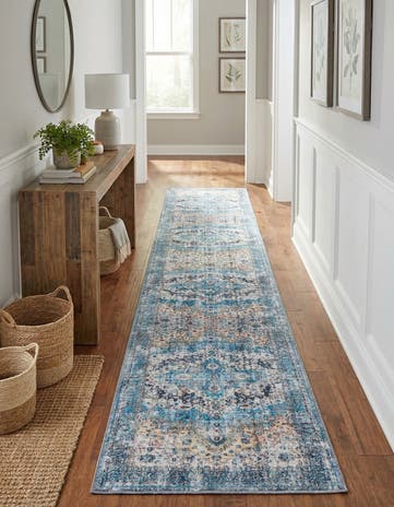 2' 7 x 13' Washable Mangata Runner Rug