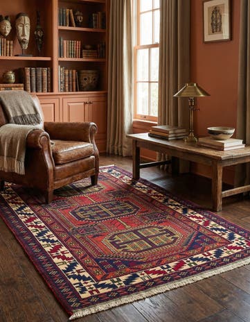 3' 9 x 6' 1 Hand Knotted Shiraz Wool Rug