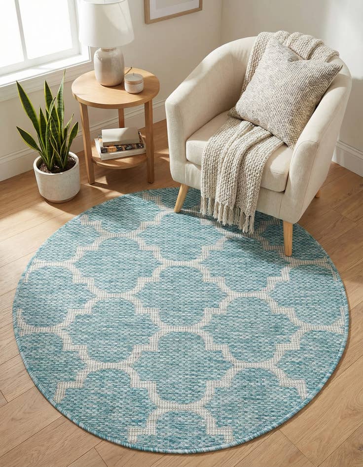 Detail image of 3' x 3'  Washable Trellis Indoor / Outdoor Round Rug