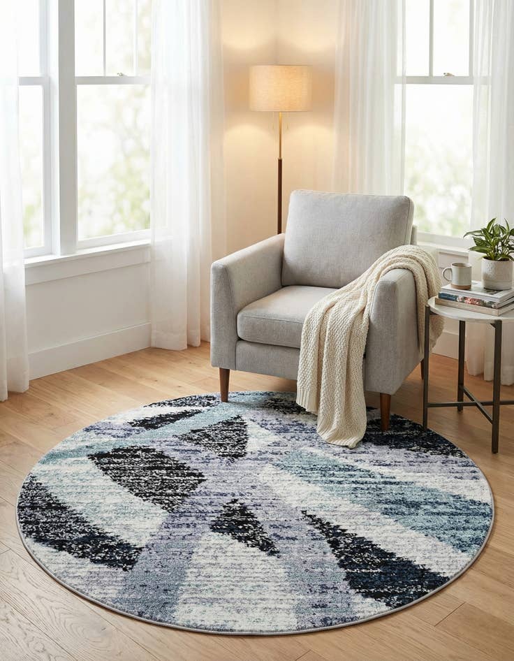 Detail image of 5' 3 x 5' 3 Tucson Round Rug