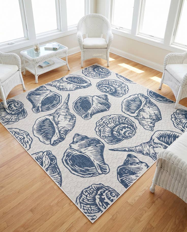Detail image of 7' 10 x 7' 10 Easy-Clean Coastal Indoor / Outdoor Square Rug