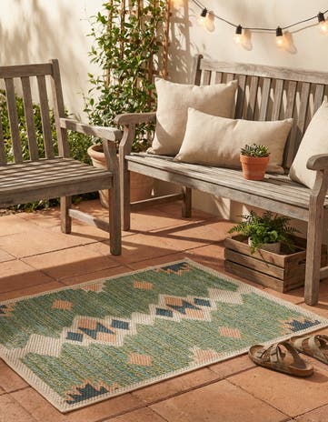 2' x 3' Easy-Clean Baja Indoor / Outdoor Rug
