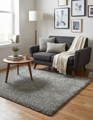 5' x 5' Everyday Shag Square Rug