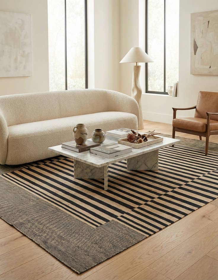 Detail image of 5' 8 x 7' 9  Hand Woven Kilim Modern Wool Rug