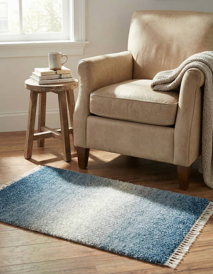 Detail image of 1' 4 x 1' 4 Lagom Shag Sample Rug