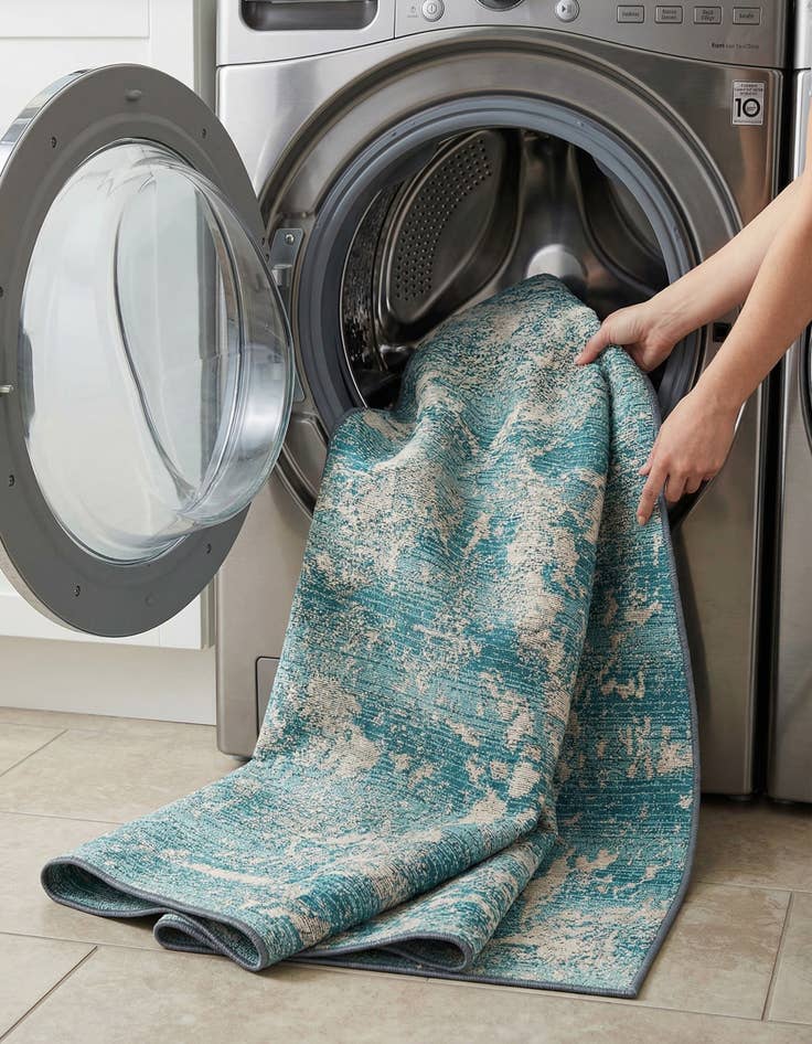 Detail image of  4' x 6'  Washable Modern Indoor / Outdoor Rug