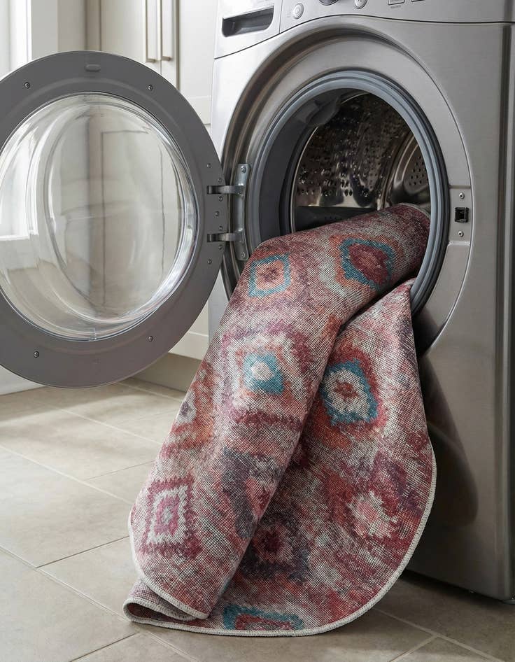 Detail image of 4' x 4'  Washable Sisu Round Rug