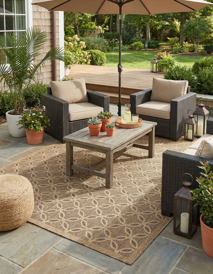 Detail image of  8' x 11' 4  Washable Lattice Indoor / Outdoor Rug