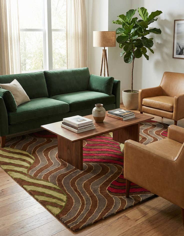 Detail image of 5' 1 x 8' Luna Wool Rug