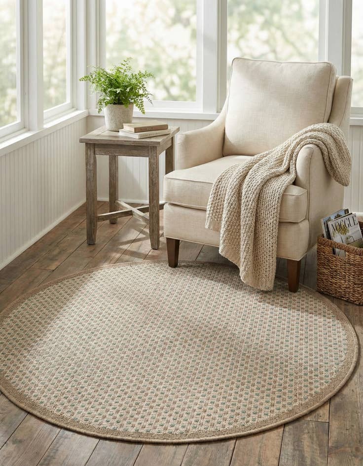 Detail image of  3' x 3'  Washable Border Indoor / Outdoor Round Rug