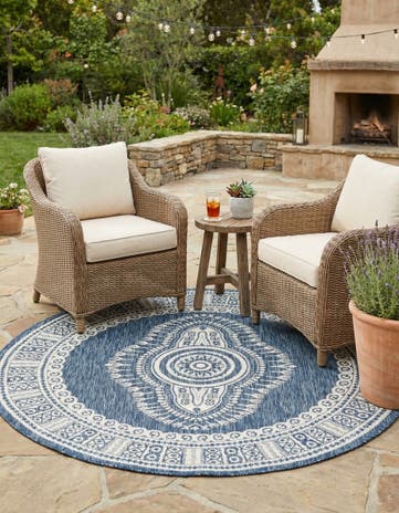 6' x 6' Easy-Clean Traditional Indoor / Outdoor Round Rug