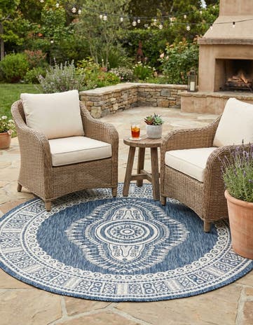 6' x 6' Easy-Clean Traditional Indoor / Outdoor Round Rug