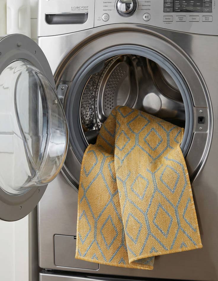 Detail image of 2' x 6'  Washable Jill Zarin Turks and Caicos Indoor / Outdoor Runner Rug