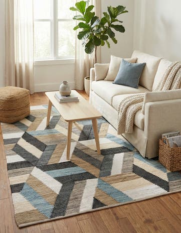 5' 1 x 8' Hand Braided Chindi Cotton Rug