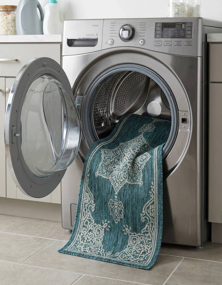 Detail image of  2' x 8'  Washable Traditional Indoor / Outdoor Runner Rug