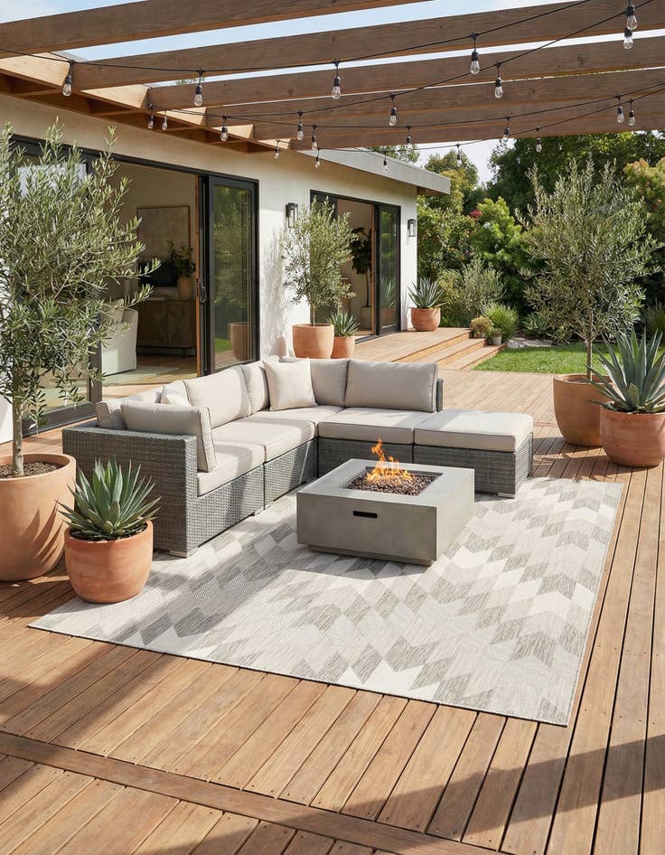 Detail image of  7' 10 x 10'  Washable Modern Indoor / Outdoor Rug