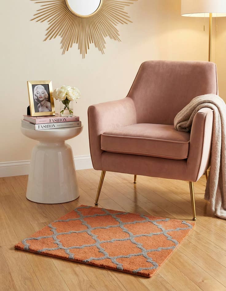 Detail image of 1' 4 x 1' 4  Marilyn Monroe&trade; Glam Trellis Sample Rug