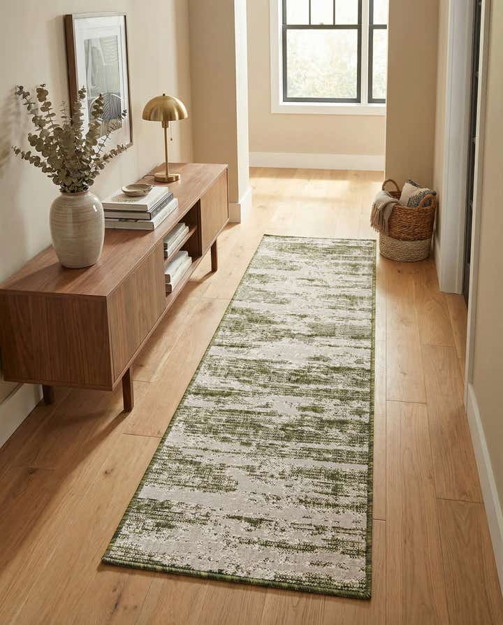 2' x 8' Easy-Clean Modern Indoor / Outdoor Runner Rug