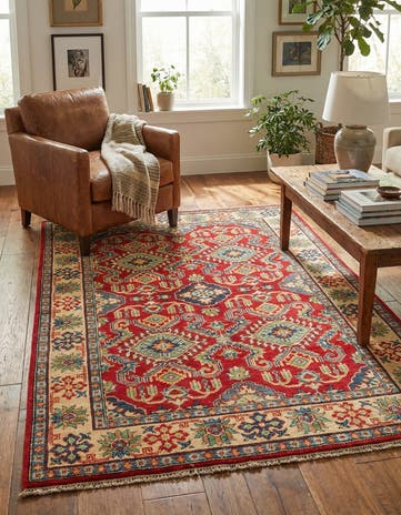 4' 10 x 6' 8 Hand Knotted Kazak Rug