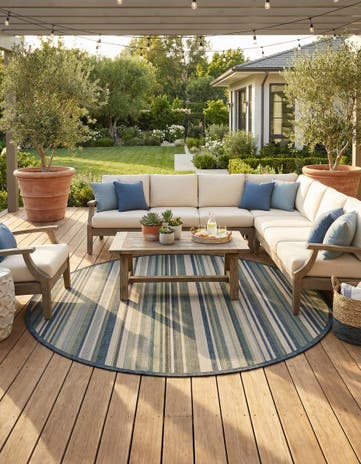 10' x 10' Easy-Clean Baja Indoor / Outdoor Round Rug
