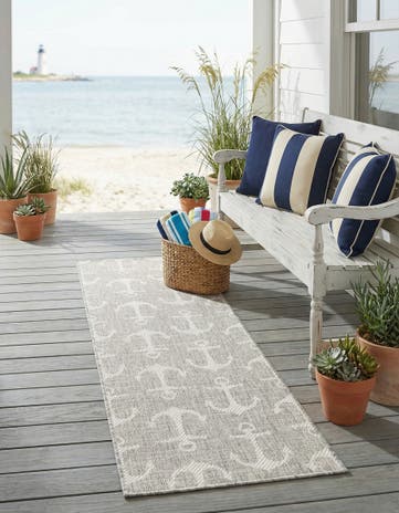 Gray Easy-Clean Coastal Indoor / Outdoor Runner Rug